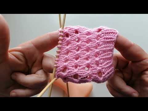 Knitting pattern in the round, very easy! 😻