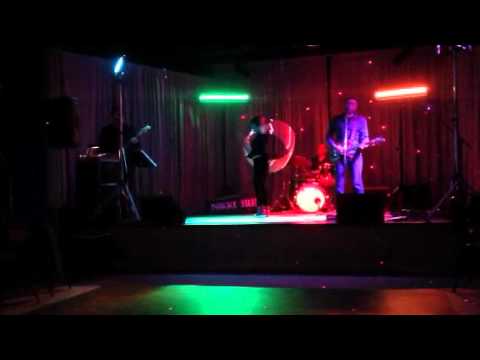 Promotional video thumbnail 2 for Nikki Hunt Band