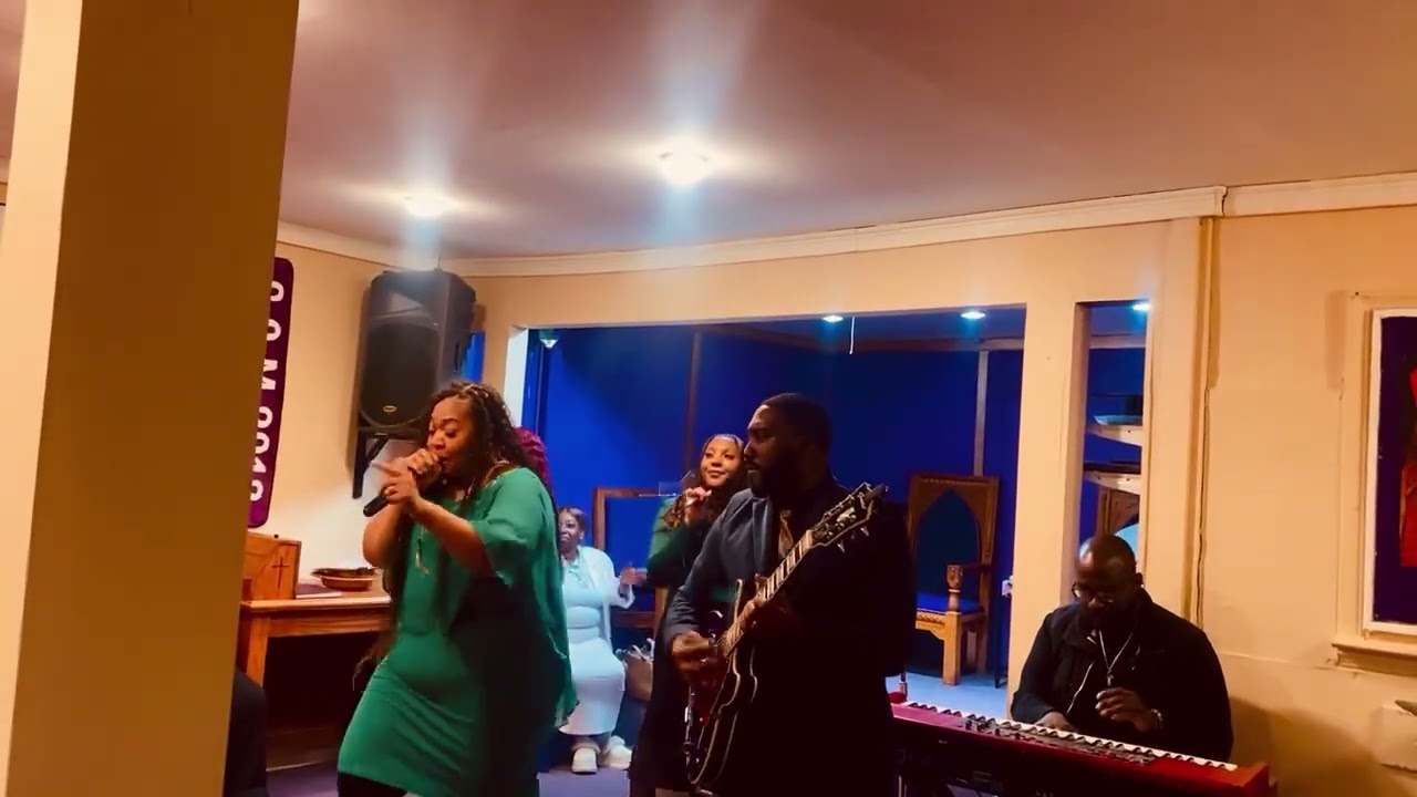 Promotional video thumbnail 4 for Evelyn Phillips and the Phillips singers