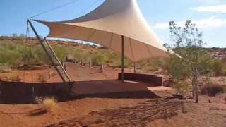 preview picture of video 'Longitude 131° @ Uluru, Australia'