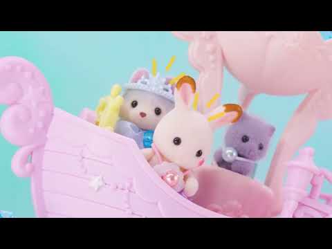 A Treasure Hunting at the Baby Mermaid Castle! | Sylvanian Families