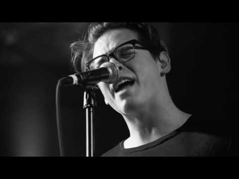 The Wrecks - Favorite Liar (Official Video)