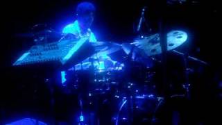 The Robert Glasper Experiment feat. Lionel Loueke -"Open Mind" 8.30.2009