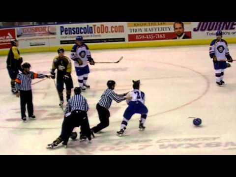 Daniel Amesbury vs Dan Buccella