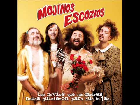Videoclip de Tetas — Mojinos Escozíos
