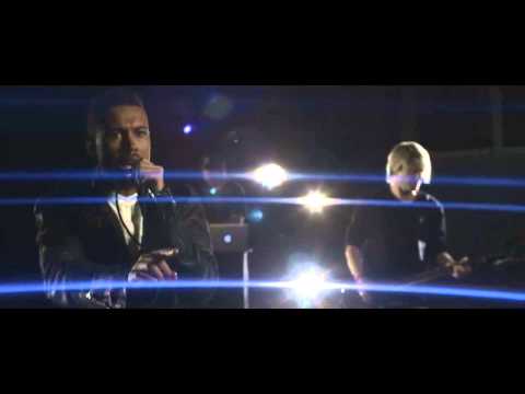 Adesse feat Olson   Eine Minute Live Version