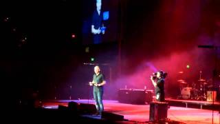 Nature singing How Great is our God-louie giglio