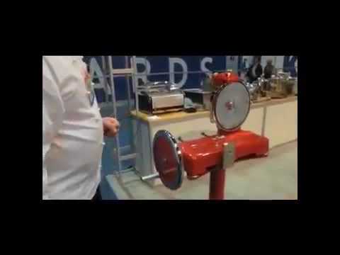 Демонстрация работы слайсера Sirman Anniversario 300