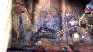 2006 Dodge Ram 1500 mega cab 5.7 hemi. EASY Crankshaft position sensor removal
