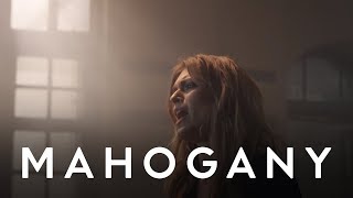 Laura Doggett - Into The Glass // Mahogany Session