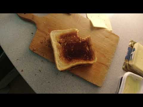 MongoTV_6387 - Min Frokost - Ristet TOAST Med OST