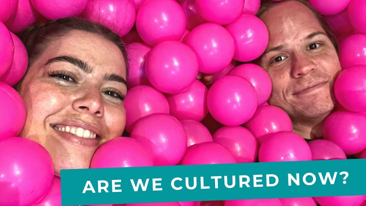 Join travelers as they explore WOW Porto Cultural District.