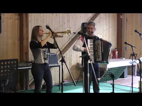 Corina & Ulli Schmidt -- Auf den Bergeshöh'n -