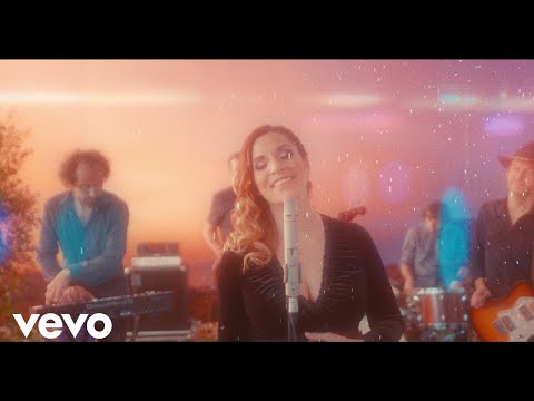 Videoclip de Blanca Navidad — La Oreja de Van Gogh