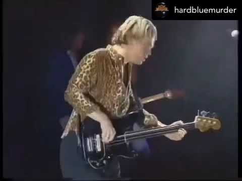 Tony Franklin: Whitesnake 1997 bass solo.