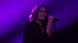 Alison Moyet - The Man In The Wings