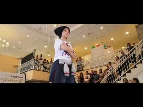 Desfile Biogas Júnior - SC Trendy Weekend