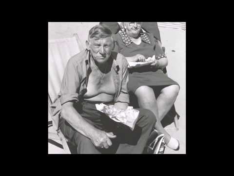 Domenico Modugno (Italy), "Piove (Ciao, ciao bambina)", Eurovision Song Contest 1959, Cannes