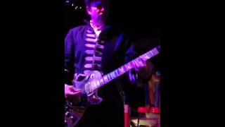 Show Me How This Thing Works, Cracker