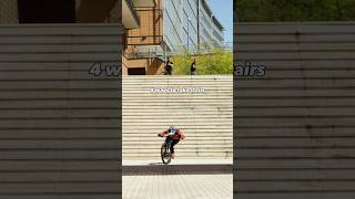 4 ways to take the stairs with your bike👀