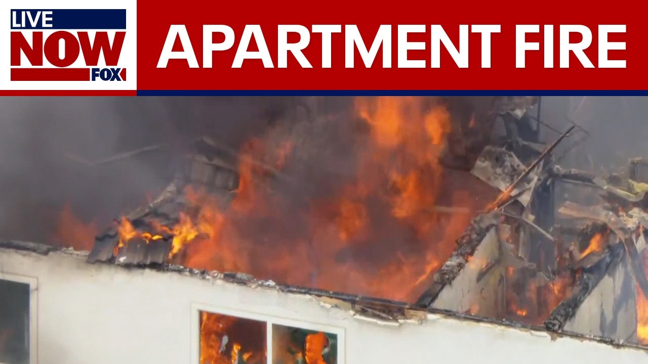 Massive fire at apartment complex in Riverside, California