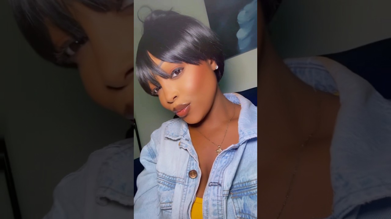 Thursday. Face. 💖 #beauty #makeup #lips #lipgloss #thursday #face #facecard #shorts #shortvideo