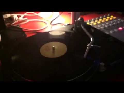 Texture 04-06-15 at urgent.fm