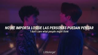 kiss me like nobody is watching [ simple plan ]