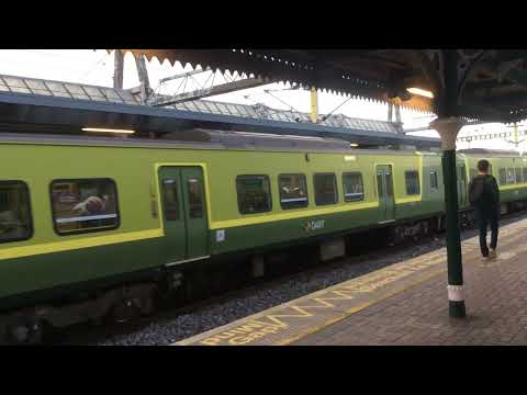 8631/8632/8633/8634 leaves Platform 6, Dublin Connolly (Dublin) (07/08/2023)
