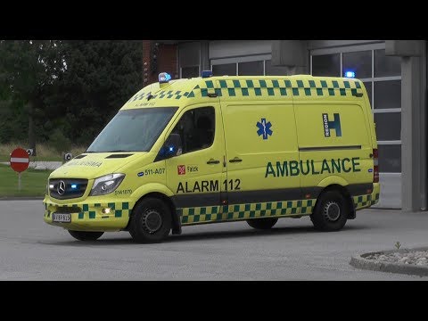 Ambulance Falck A07 Hillerød i udrykning // Falck Ambulance A07 Hillerød responding