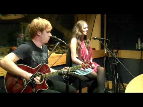 Carrie Mac - Grenade - [LIVE] Session for In:Demand Bruno Mars Cover