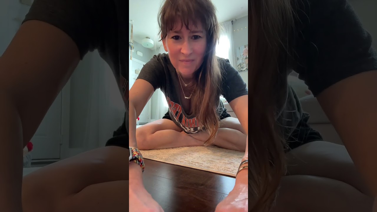 Creamy keyboard floor tapping ASMR #relax #asmr #oddlysatisfying  ￼