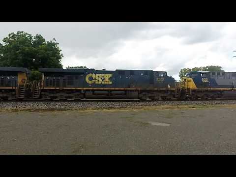 The Train of Grain is Seen Mainly in the Rain