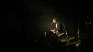 Tom Chaplin - Islington Assembly Hall London - Worthless Words (1st half) - 31/10/16