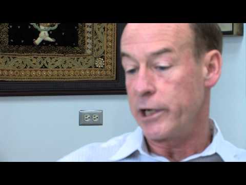 3D Architecture of the Rod Sensory Cilium and Its Disruption in Retinal Neurodegeneration