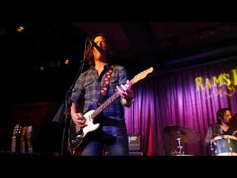 Davy Knowles - Catch The Moon - 1/18/17 Rams Head - Annapolis, MD