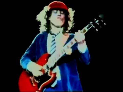 AC/DC Nervous Shakedown (Flick Of The Switch Promo Clip)