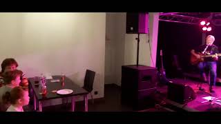 Video Falešný poplach - Proud Mary (Creedence Clearwater Rev. cover)