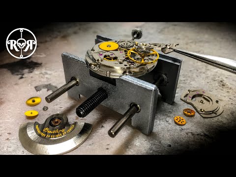 Relaxing Assembly of a Breitling automatic movement