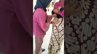 Download lagu cara mudah untuk memakai samping kebat mp3 Download lagu cara mudah untuk memakai samping kebat mp3