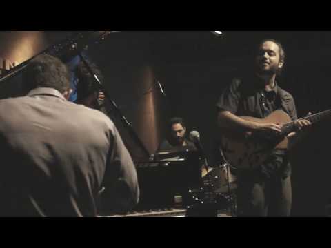 Yotam Silberstein Quartet Ft. Aaron Goldberg - O Voo Da Mosca Live in Japan