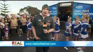 preview picture of video 'RWC 2011 Roadshow from Orewa - 26 July 2011'