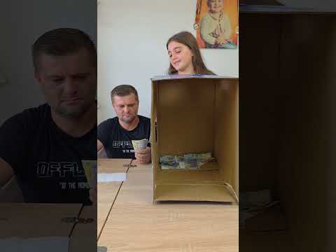 Casa ia banii #shortvideo #humor #fouryourpag #foryou #comedy #funny #challenge #short #shortvideo