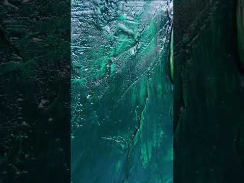 Emerald Abstract Wall Art: Rich Emerald & Gold Elegance 1 Anteprima video