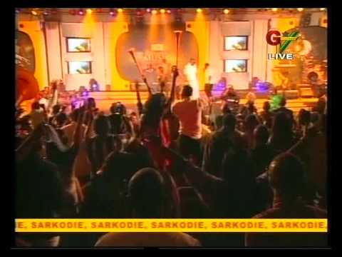 R2bees and wande coal Rocks Gma 2010