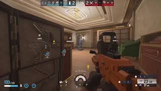 下手代表女性配信者  きら　Overwatchって人おる？
