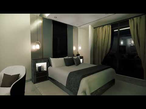 Simple and sophisticated bedroom design. Design by Sandra Beneventi