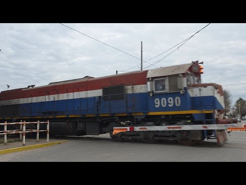 [4K] Tren cargado de NCA con la EMD GT-22CW 9090 pasando por Marcos Juárez!!!!!!