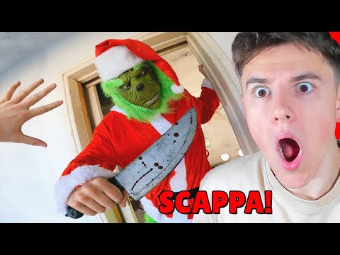 SE VEDI IL GRINCH KILLER di NOTTE... SCAPPA!😱 SPAVENTOSO!