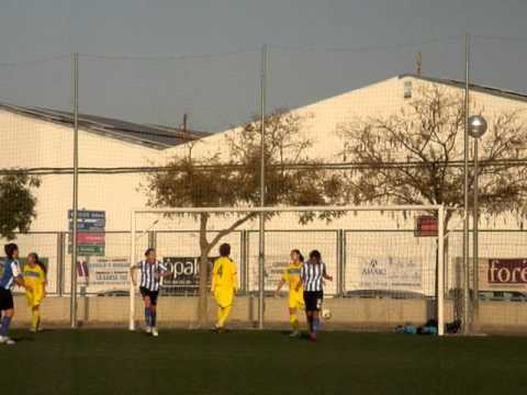gol de sandra al rechace de un corner.AVI
